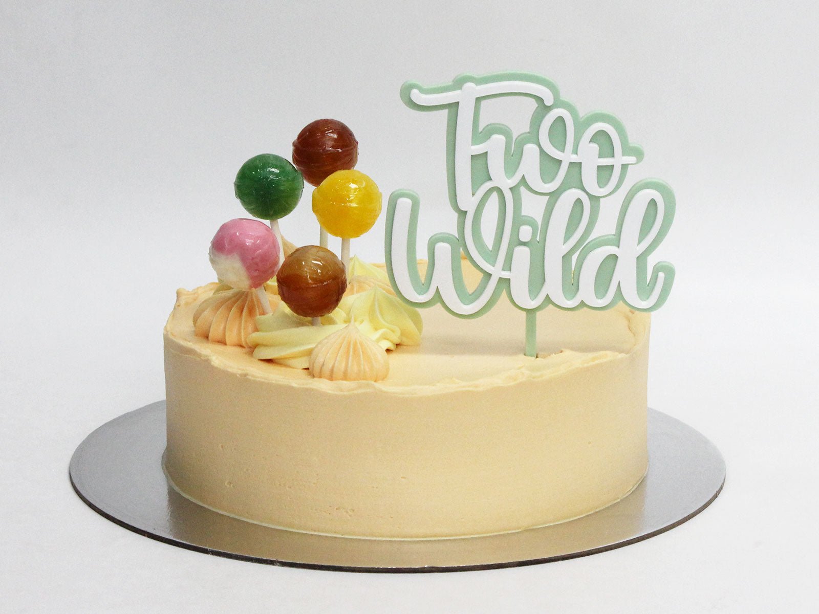 Sugar-Free Lollipop Cake with Acrylic Name