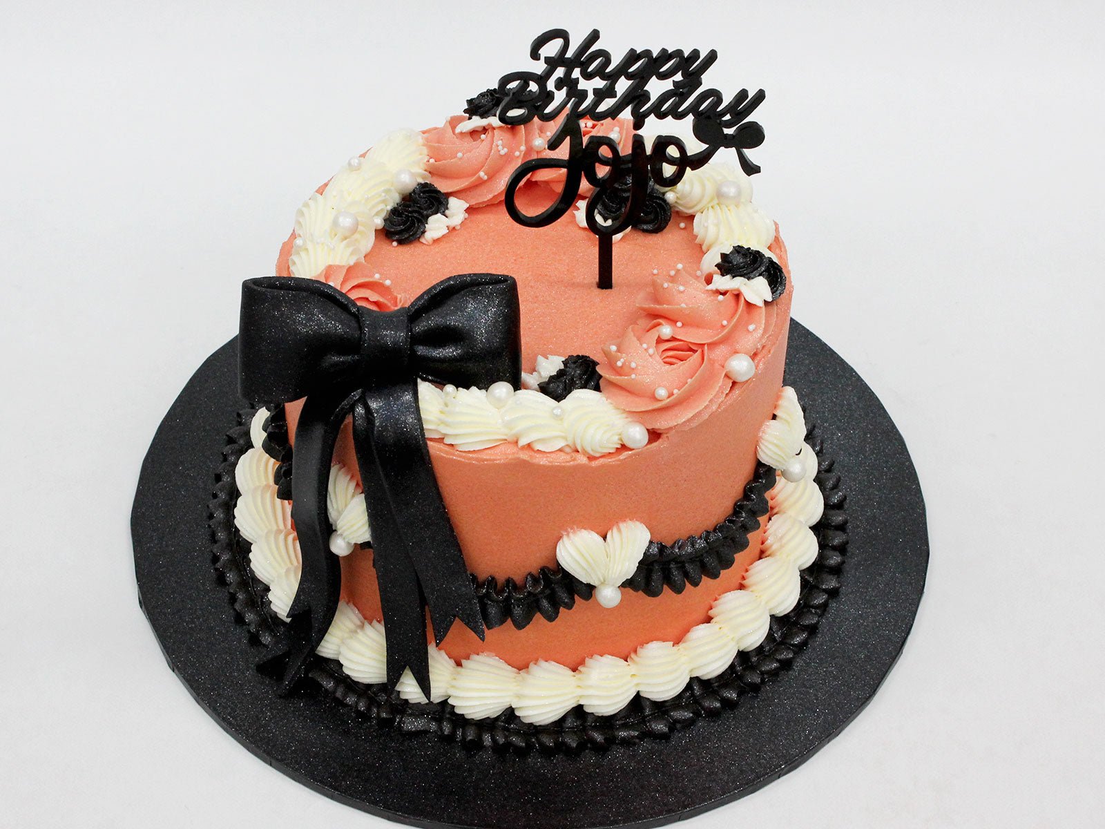 Vintage Cake – Round or Heart-Shape - The Cake People