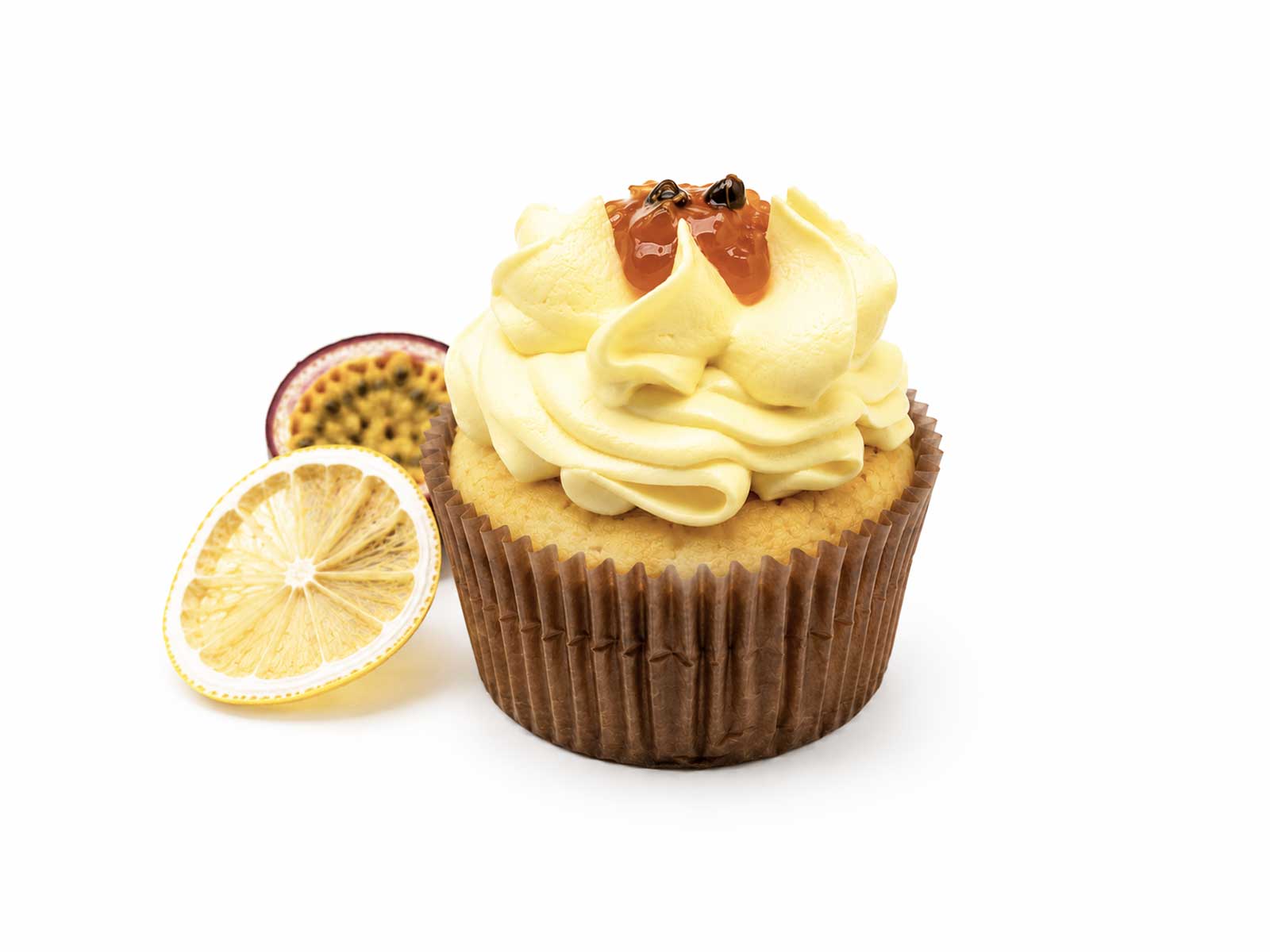 Lemon & Passionfruit Fizz Cupcake - The Cake People