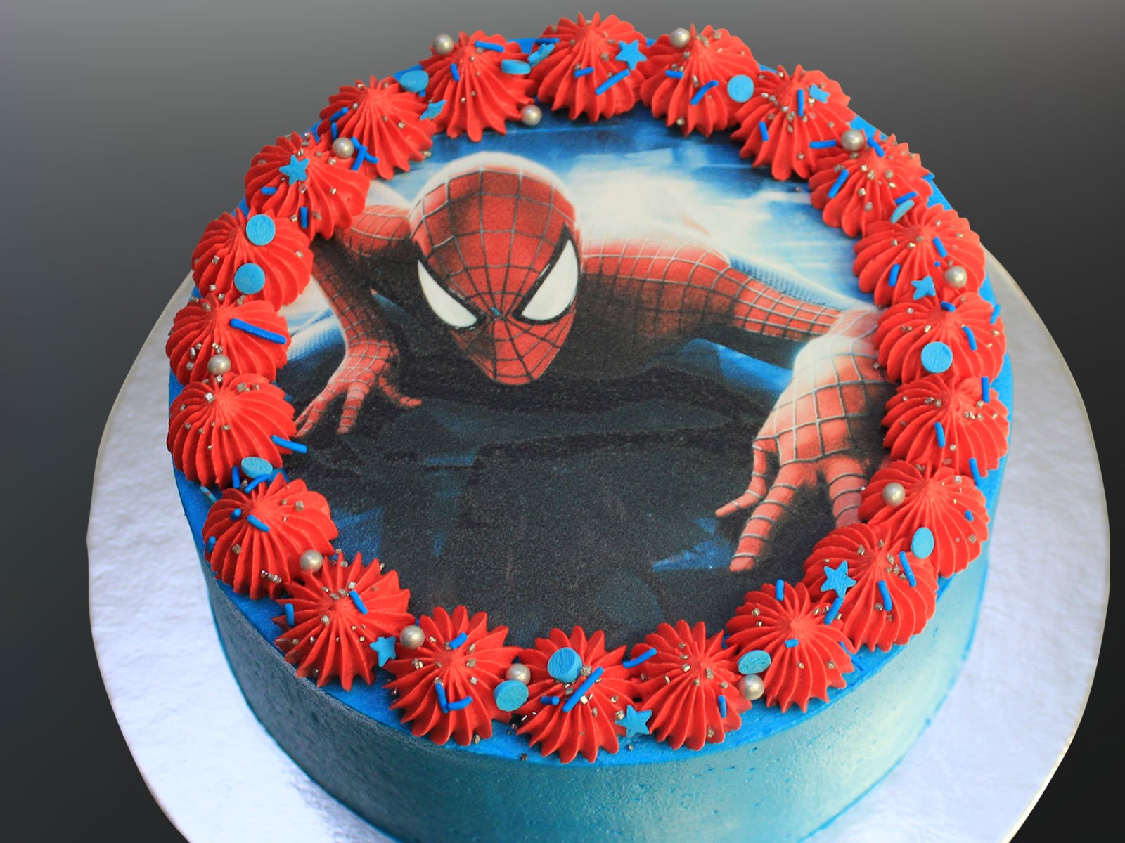 Spiderman Cake Tutorial! - YouTube